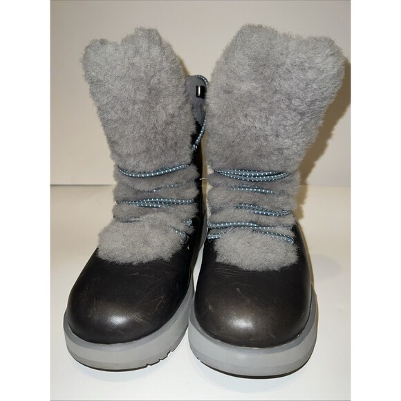 UGG Shoes - Ugg Australia Viki Women's 6.5 M Waterproof Leather Winter Boots Gray